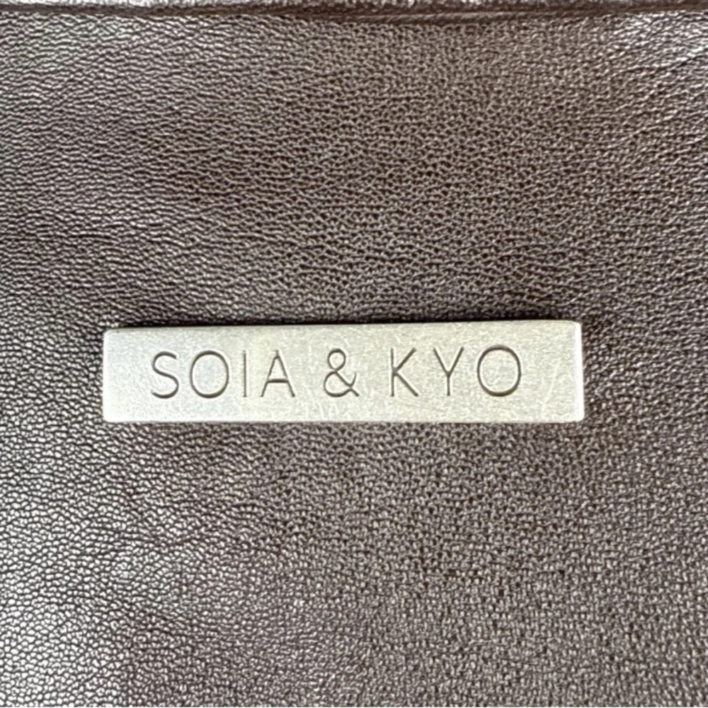 Soia & Kyo good preowned